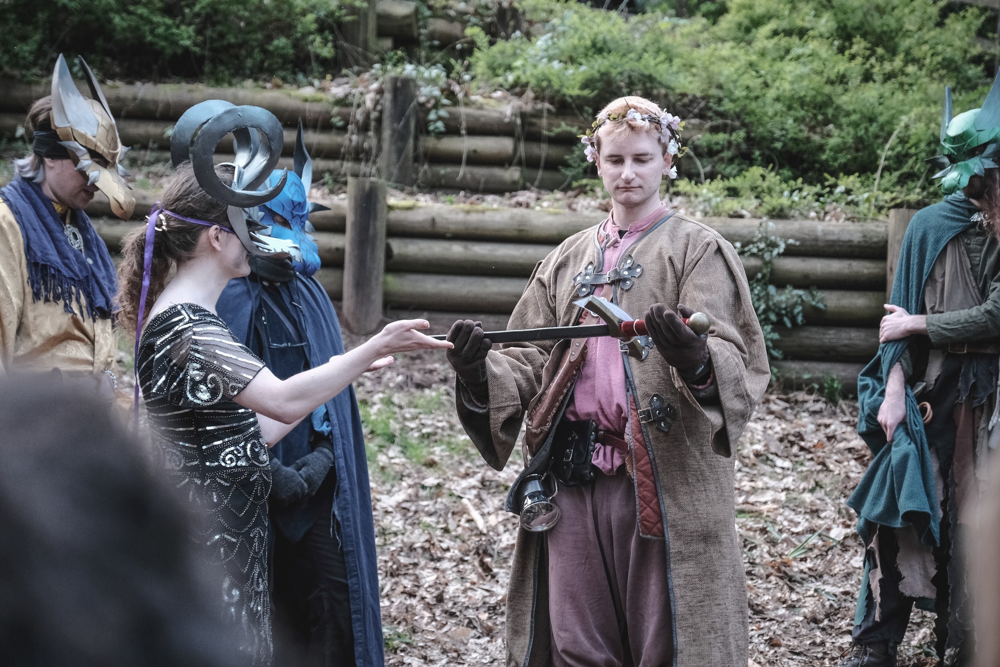 eirik_receives_excalibur.jpg eirik_receives_excalibur.jpg
